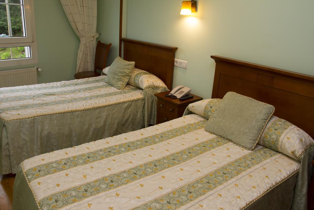 Hotel Los 14 Pravia Dış mekan fotoğraf