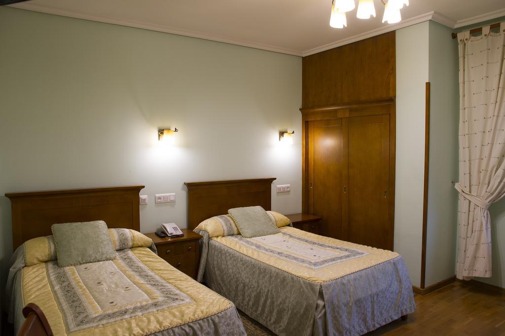 Hotel Los 14 Pravia Dış mekan fotoğraf