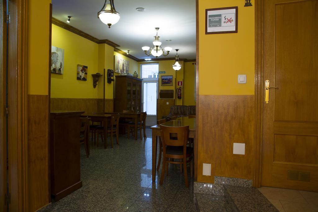 Hotel Los 14 Pravia Dış mekan fotoğraf