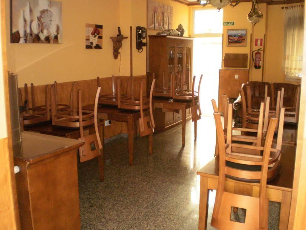 Hotel Los 14 Pravia Dış mekan fotoğraf