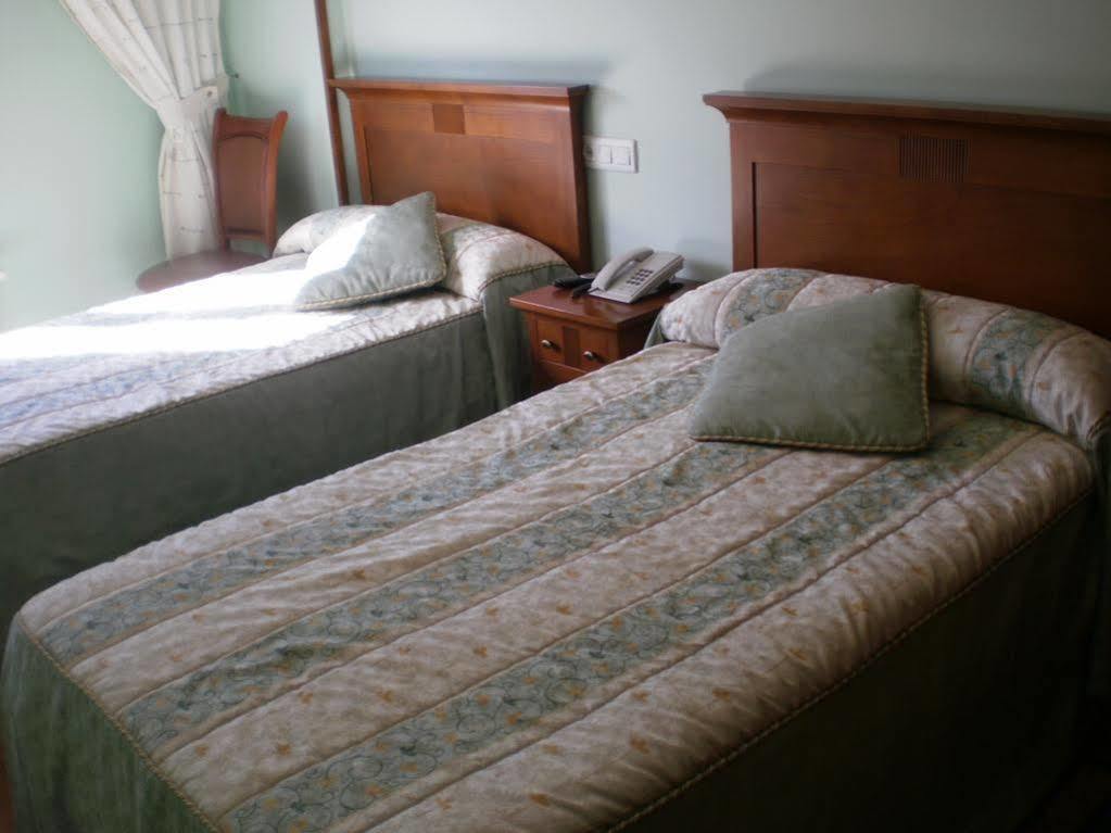 Hotel Los 14 Pravia Dış mekan fotoğraf